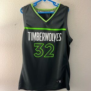 Karl-Anthony Towns Minnesota Timberwolves Youth Jersey Size M Mint Condition